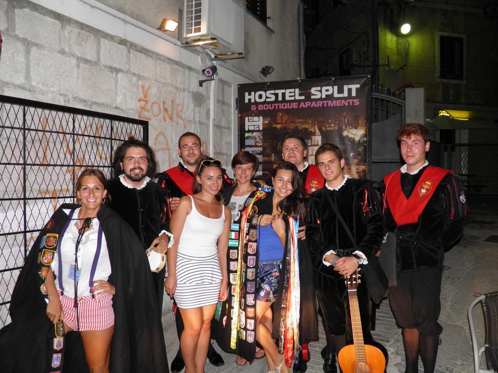Hostel สปลิท ภายนอก รูปภาพ