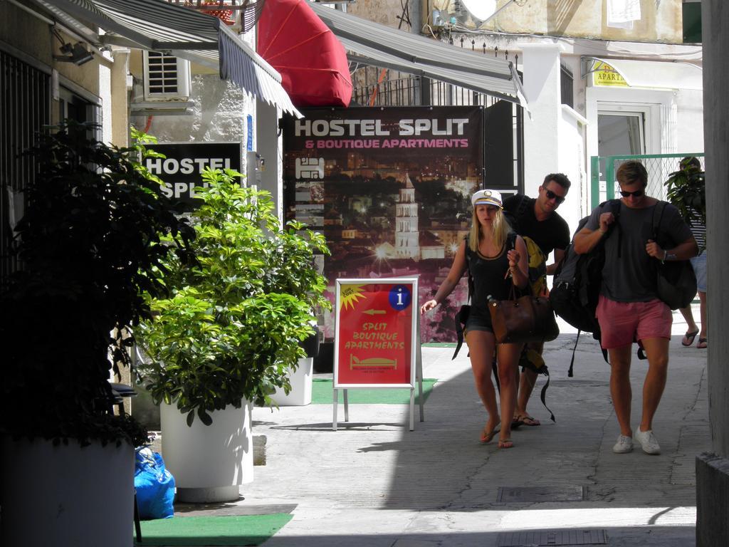 Hostel สปลิท ภายนอก รูปภาพ
